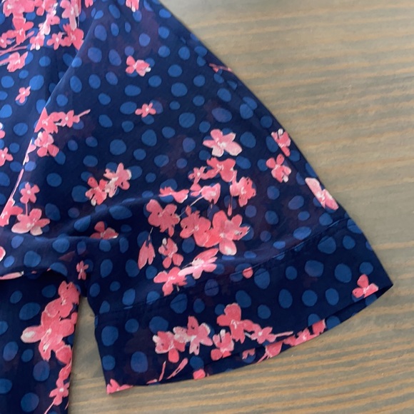 Top - Picture 2 of 5